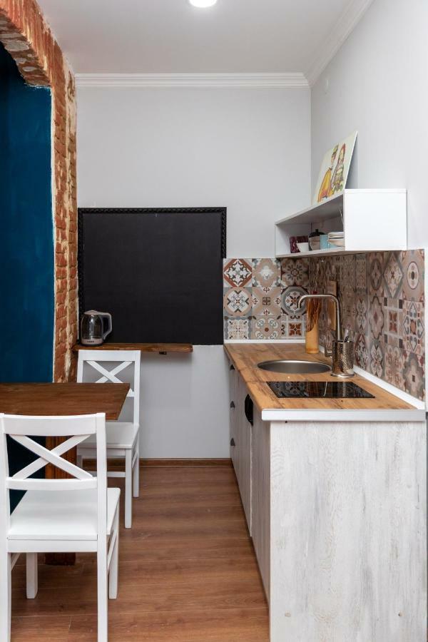 Giorgi'S Apartment Tbilisi Ngoại thất bức ảnh